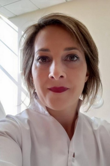 Dra. Linda Tavares (cédula nº 289)